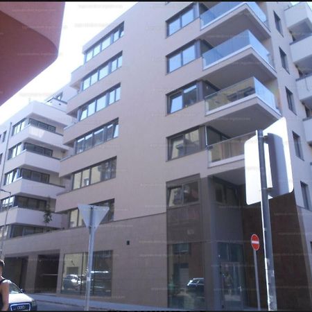 Koris Pool Apartments Budapest Eksteriør bilde